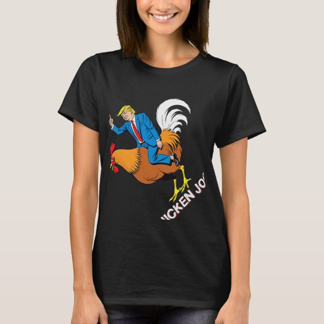 Chicken Jockey Trump Funny Meme Surreal Humor Tee (Framsida)