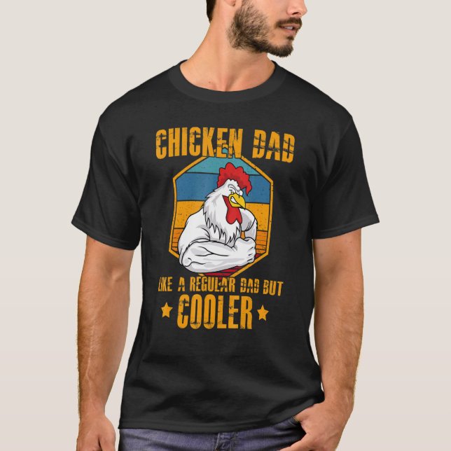 Chicken Pappa som en vanlig hönsuppfödning i Pappa T Shirt (Framsida)