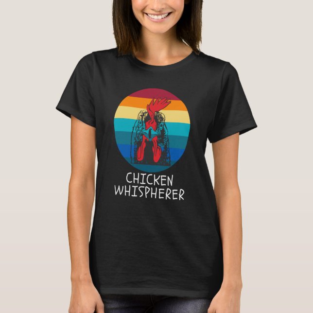 Chicken Whisperer with Retro Sunset Backyard Chick T Shirt (Framsida)