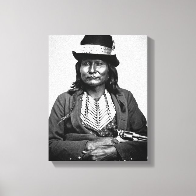 Chief Esatonyett, 1869 (b/w bild) Canvastryck (Framsida)