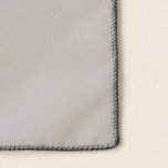 Chiffon Scarf Sjal<br><div class="desc">Denna chiffonhalsduk visas i en underbar solid färg av grått med en grått-trunkning i mörk. Anpassa det här objektet eller köp som det är.</div>