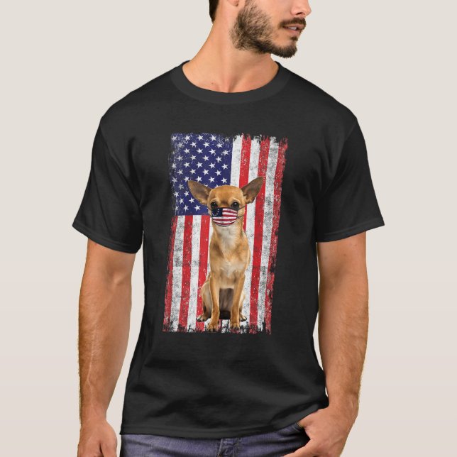 Chihuahua American Flagga Wears Ansikte Mask 4:e T Shirt (Framsida)