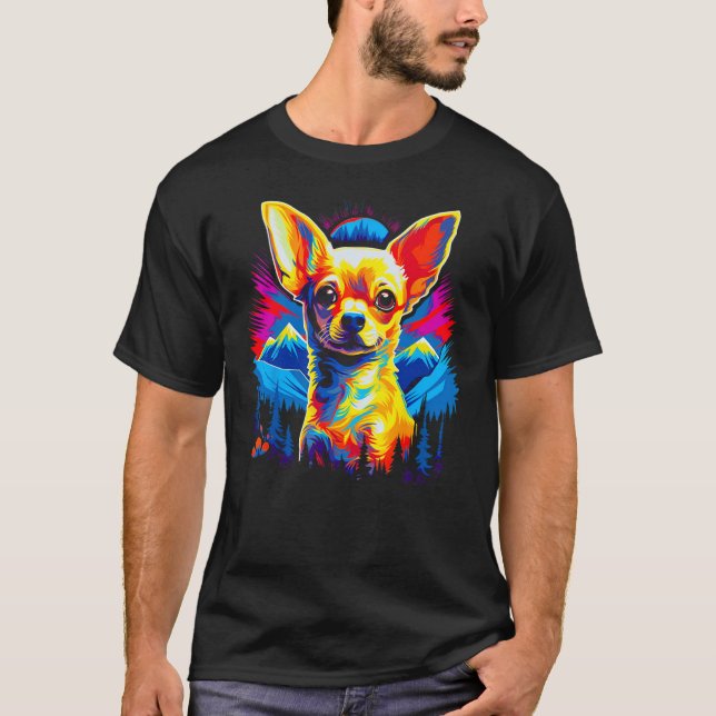 Chihuahua Dog Hiking T Shirt (Framsida)