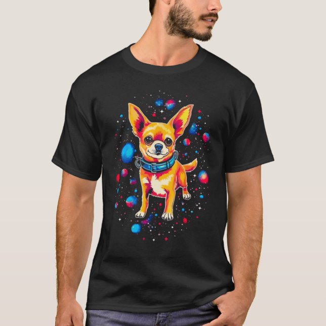 Chihuahua Dog in Space T Shirt (Framsida)