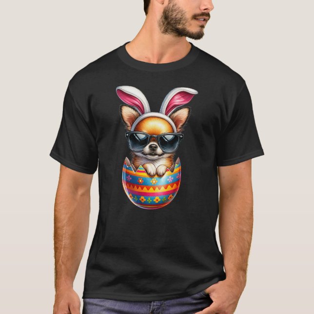 Chihuahua Dog Lover Easter Egg Happy Easter Bunny  T Shirt (Framsida)
