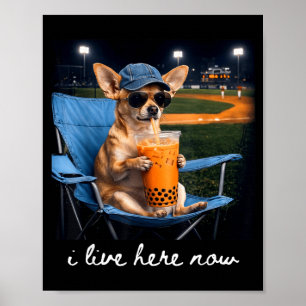 Chihuahua dricker iskaffe basebollplan live poster