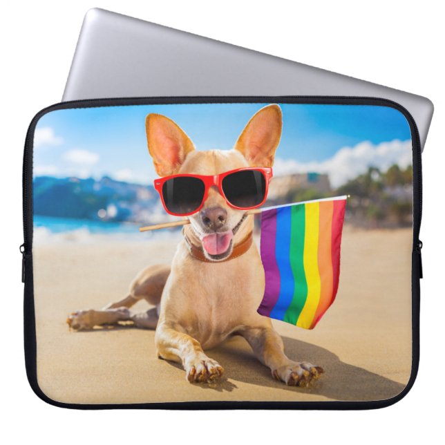 Chihuahua-Hund vid Beach Laptop Fodral (Framsidan)