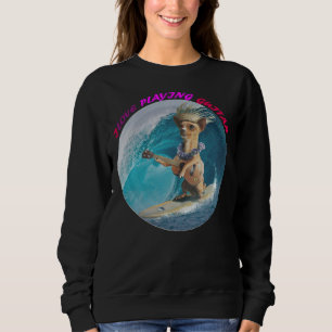 Chihuahua Surfing som spelar en upplyst guitar Sti T Shirt