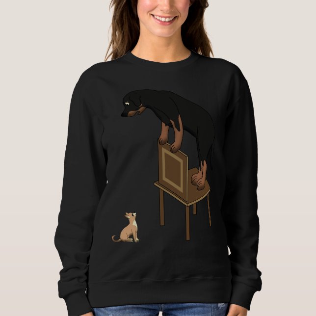 Chihuahua Vs Rottweiler T Shirt (Framsida)