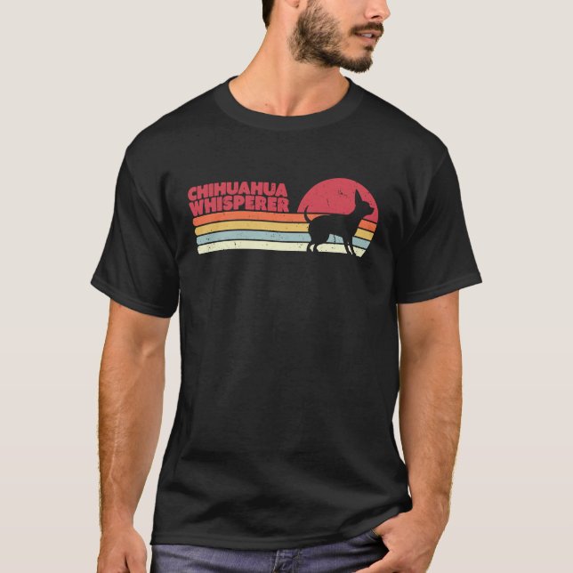 Chihuahua Whisperer Retro T Shirt (Framsida)