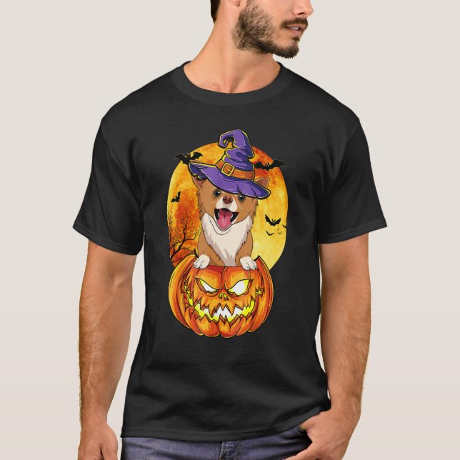 Chihuahua Witch Pumpkin Halloween Dog T Shirt (Framsida)