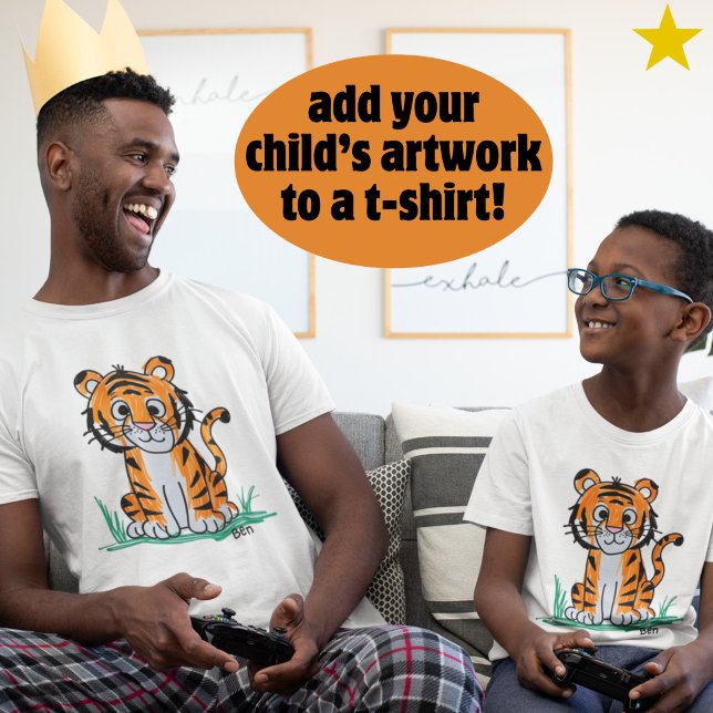 Child's Artwork Drawing Portrait Family Memory  T Shirt (Skapare uppladdad)