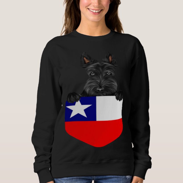 Chile Flag Scottish Terrier Dog In Pocket T Shirt (Framsida)