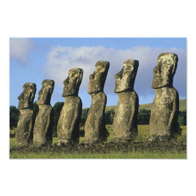 Chile, Påskön, Rapa Nui, Ahu Akivi Fototryck (Framsidan)