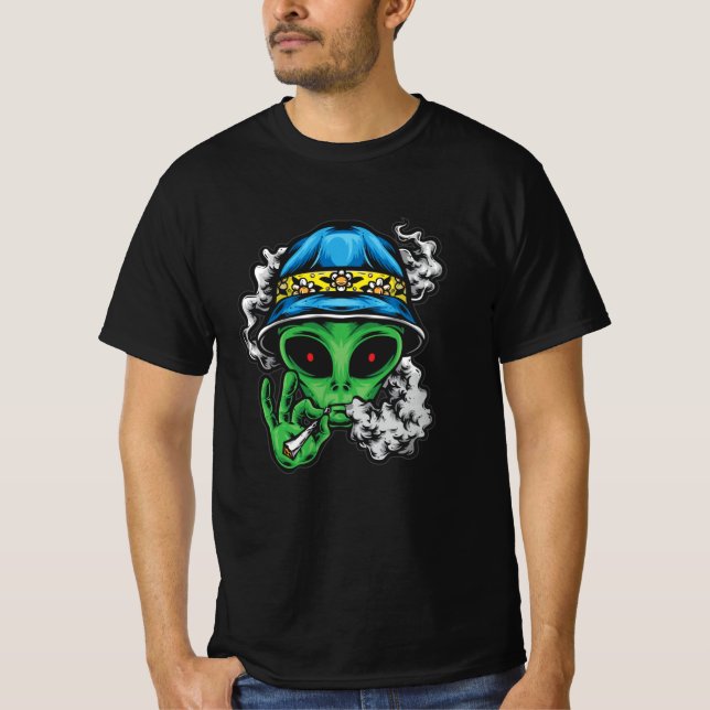 Chill Alien T Shirt (Framsida)
