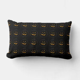 Chill och slappna av i insamlingen i Happy hallowe Lumbarkudde