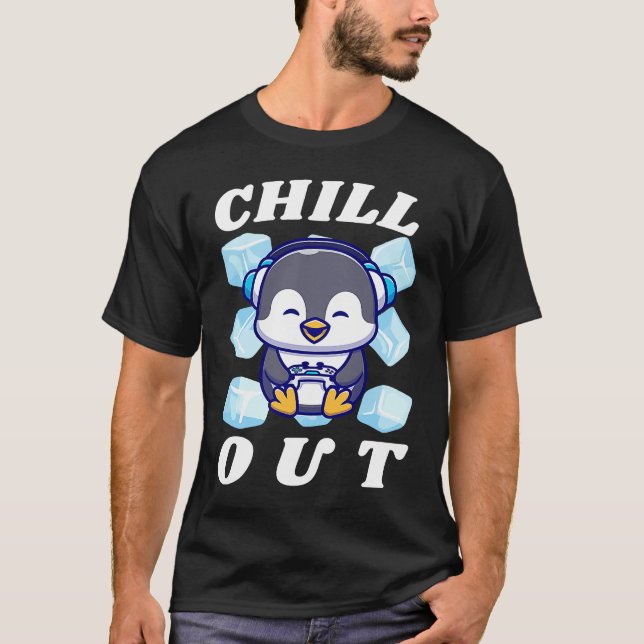 Chill Out Cute Penguin with Ice Cubes T Shirt (Framsida)