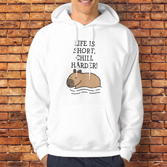 Chill Swimming Capybara Funny Quote Personlig Hoodie (Life is short, chill harder! like capybara)