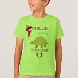 Chillar med min tacosaurus t shirt