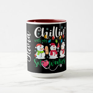 Chillar med mina snökompisar mugg