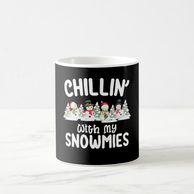 Chillar med mina snökompisar Snömannen jul Kaffemugg (Center)