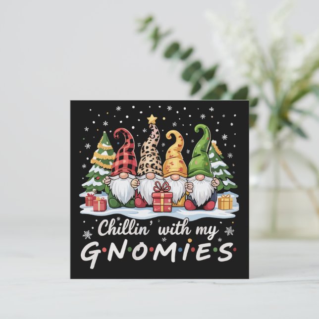 Chillar med mina Tomtar Jul Familj Vän  Julkort (Stående Fram)