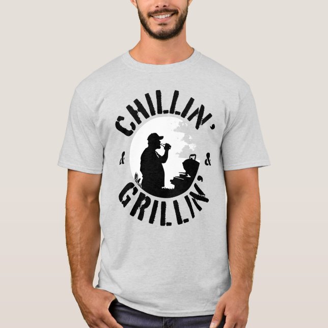 Chillin’ & Grillin’ Black Frimärke T Shirt (Framsida)