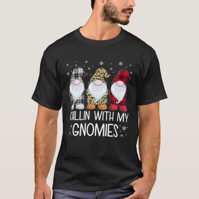 Chillin med min Gnomies Funny Kids Family Gnomes C T Shirt (Framsida)