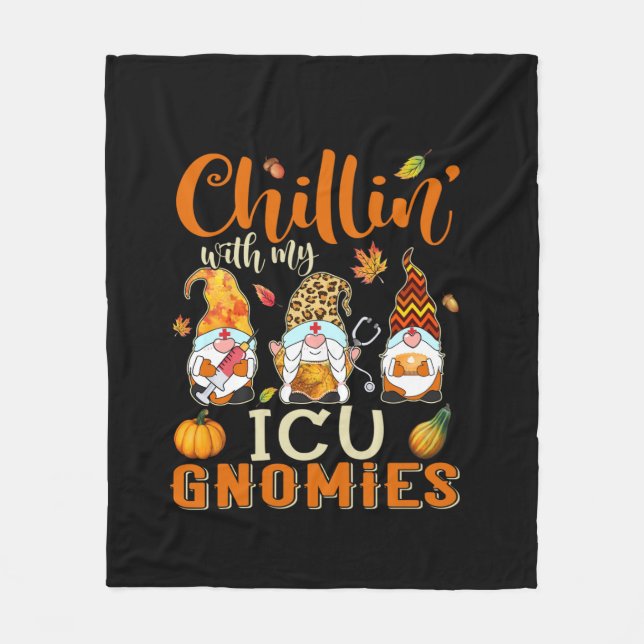 Chillin med min ICU Gnomies Nurse Gnome Thanksgivi Fleecefilt (Framsidan)