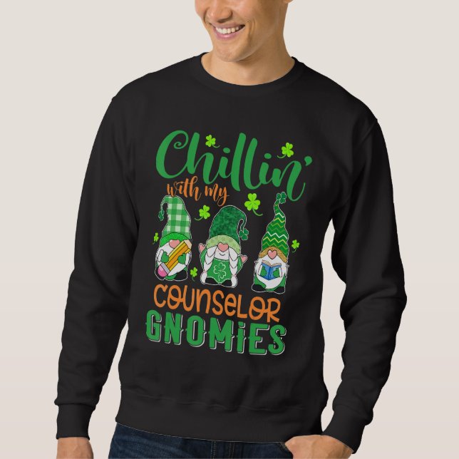 Chillin med min rådgivare Gnomies St patricks day Lång Ärmad Tröja (Framsida)
