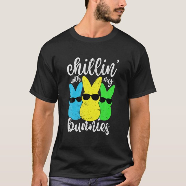 Chillin med mina Bunnies Kids Boys Påsk Dagen 2022 T Shirt (Framsida)