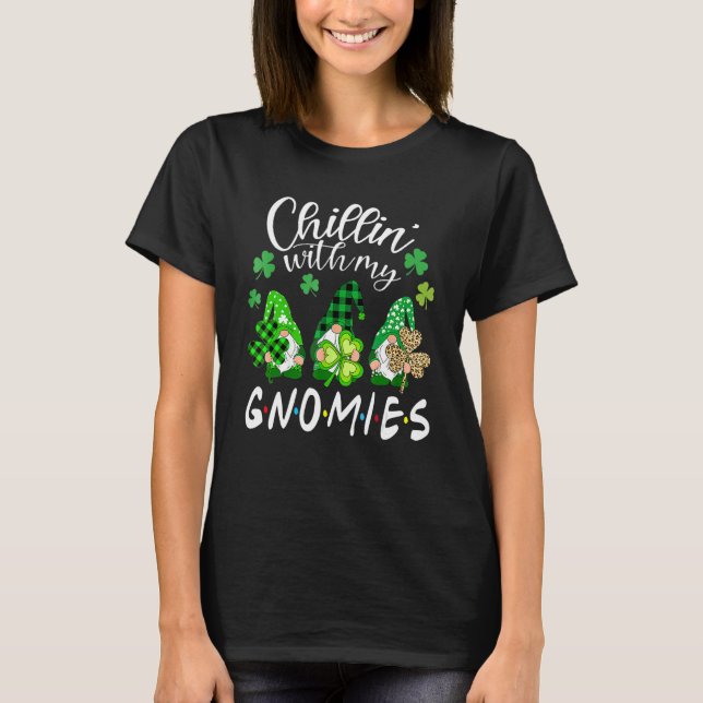 Chillin med mina Gnomies Leopard St Patrick Day Ir T Shirt (Framsida)
