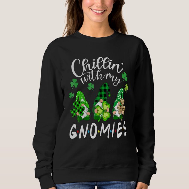 Chillin med mina Gnomies Leopard St Patrick Day Ir T Shirt (Framsida)