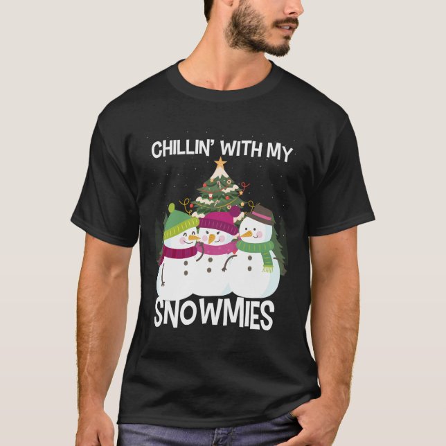 Chillin med mina snutar Julafton Snögubbe T Shirt (Framsida)