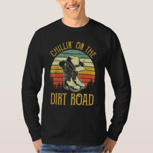 Chillin' På Grusvägen Country Musik T Shirt
