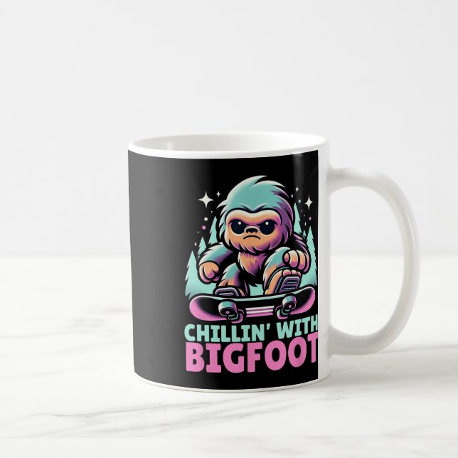 Chillin’ with Bigfoot Alpine Winter Snowboa Kaffemugg (Höger)
