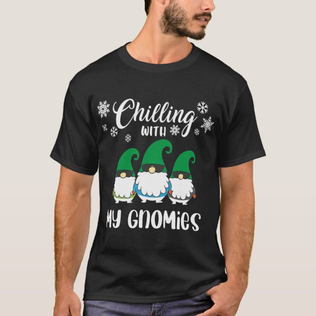 Chillin with My Gnomies Christmas Funny Gnomes Squ T Shirt (Framsida)