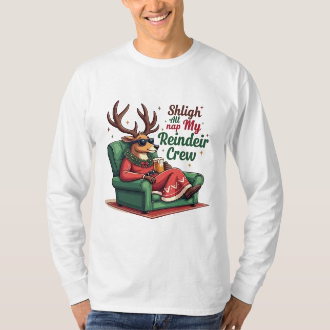 Chillin’ with My Reindeer Crew Shirt T Shirt (Framsida)