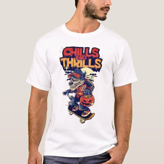  Chills & Thrills Spooky Halloween Graphic Tee (Framsida)
