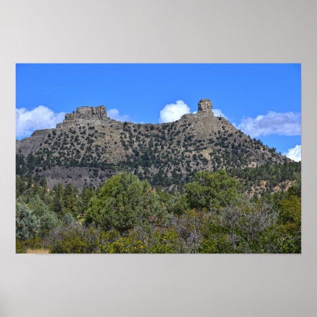 Chimney Rock National Monument, Colorado Poster (Framsidan)