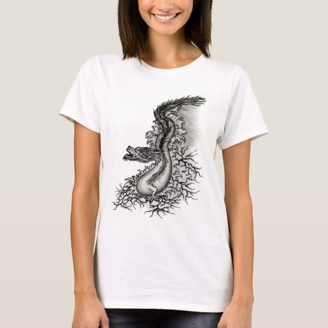 China Dragon, Black and white Design i Tattoostyl T Shirt (Framsida)