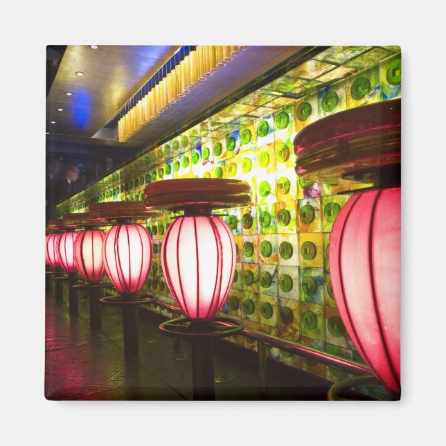 China, Shanghai. Pub i Xin Tian Di pub Magnet (Framsidan)