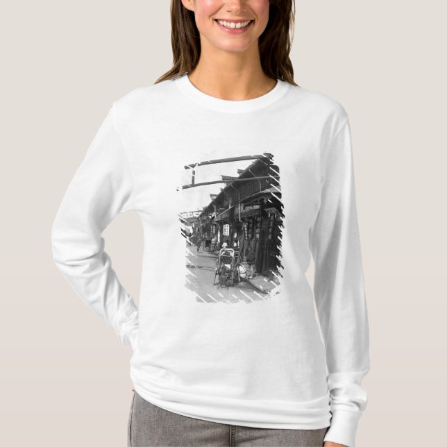 Chinatown i Shanghai, sent - århundrade för th 19 Tee (Framsida)