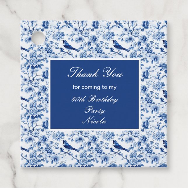Chinoiserie Blue Birds and Flowers Birthday Gåvor Etiketter (Framsida)