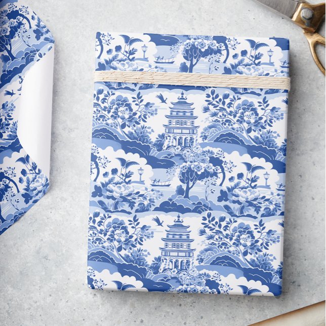 Chinoiserie Blue & White Pagodas Presentpapper (Skapare uppladdad)
