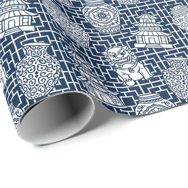Chinoiserie Pagoda – Navy Preppy Asian Garden Presentpapper (Rullad Hörn)