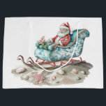 Chinoiserie Santa Sleigh på Beach<br><div class="desc">Önska dina gäster med den här charmerande "Chinoiserie Santa Sleigh på stranden"-presentsäcken, med en handmålad vattenfärgsillustration av tomtslaxningen i ett chinoiserieslift på stranden. Perfekten till jul i juli, eller vid julfester vid kustjulen, är den här väskan ett fristående biet från vår kustmorma - Seas & Hälsning Collection. Information om 💎...</div>