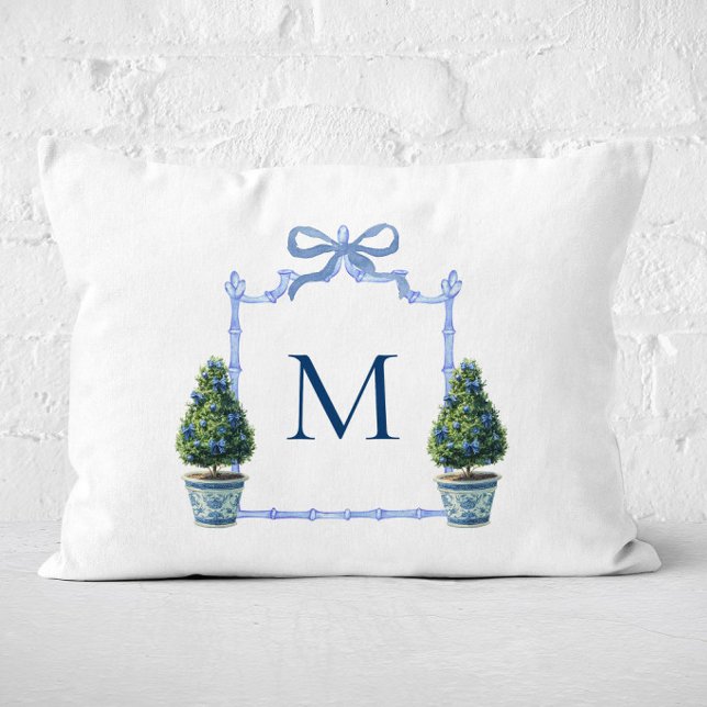 Chinoiserie Topiary Monogrammerad Vapen Prydnadskudde (Bamboo crest topiary lumbar pillow)