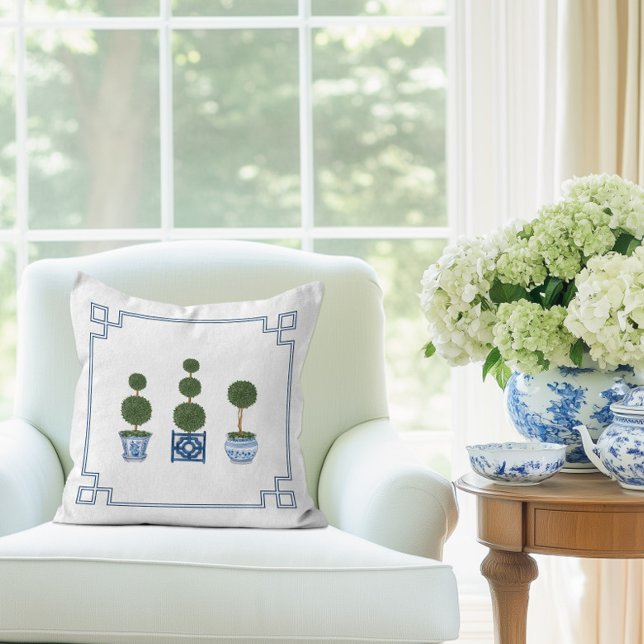 Chinoiserie Topiary Tree with Bows Kudde (Chinoiserie Topiary Tree Pillow)