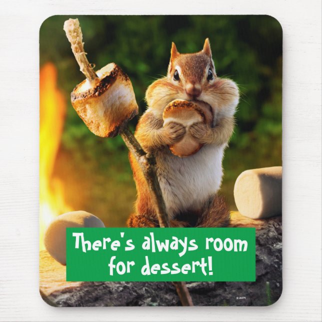 Chipmunk Eating Marshmallow Musmatta (Framsidan)